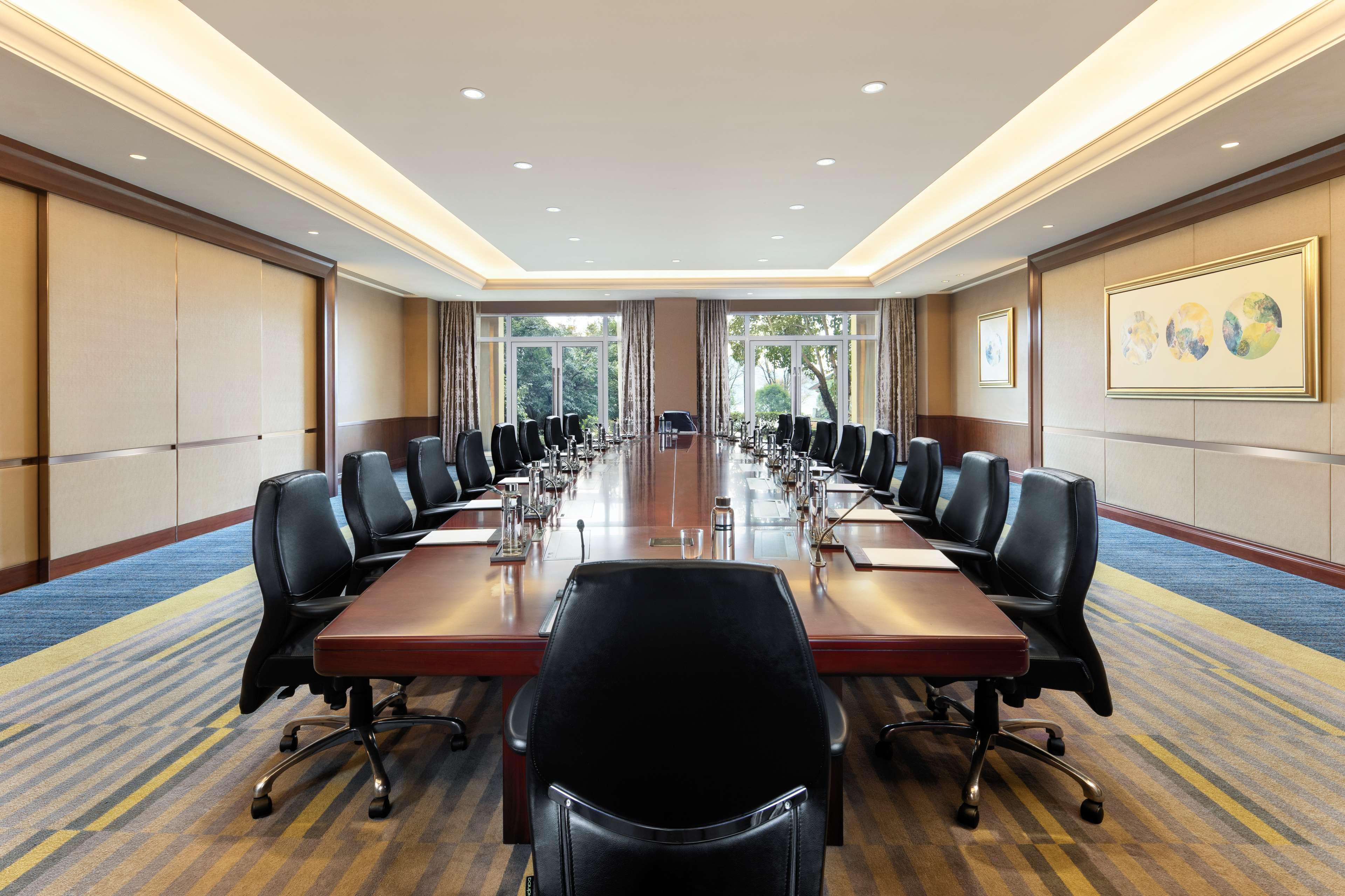 Hilton Hangzhou Qiandao Lake Resort Qianwu Bagian luar foto
