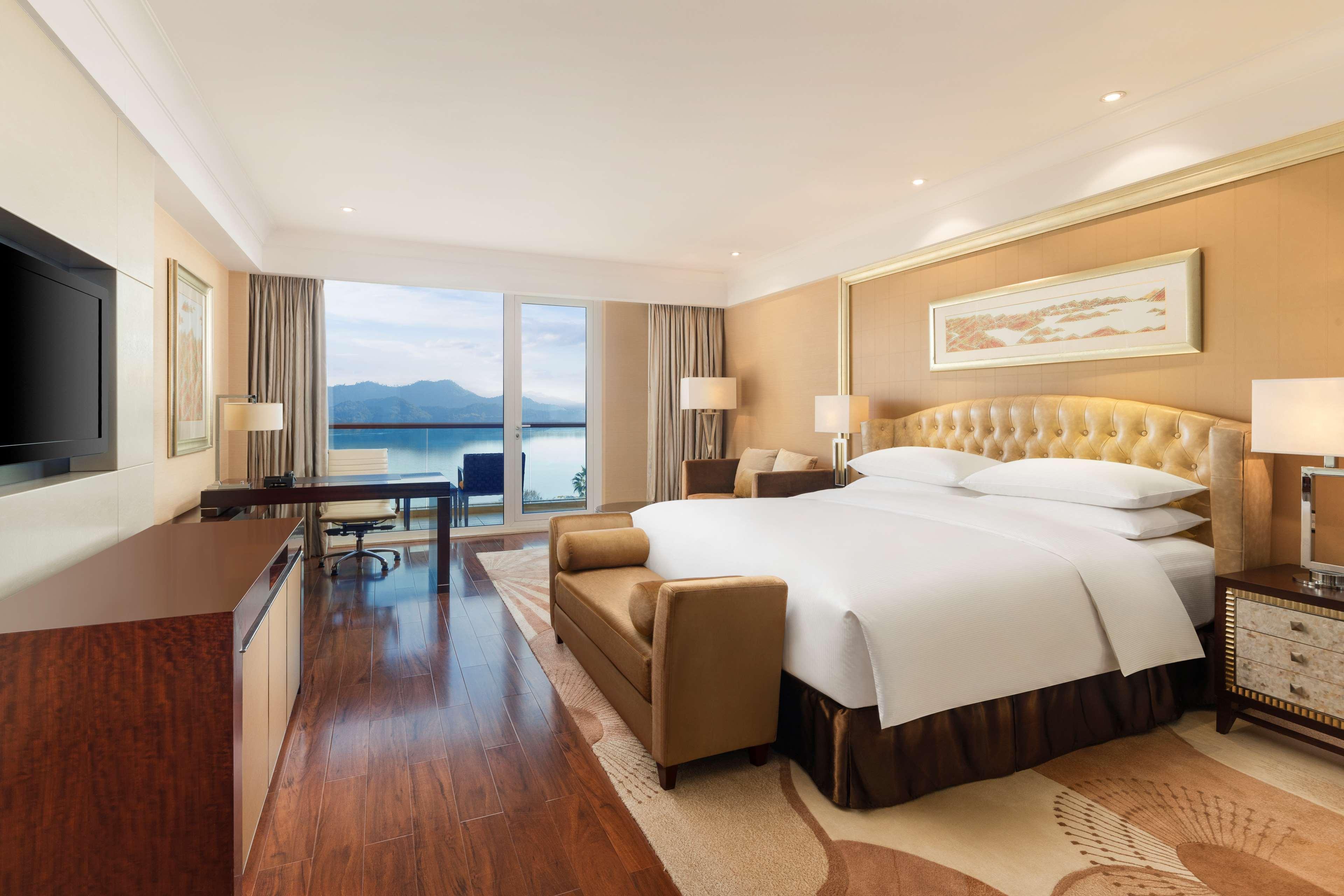 Hilton Hangzhou Qiandao Lake Resort Qianwu Bagian luar foto